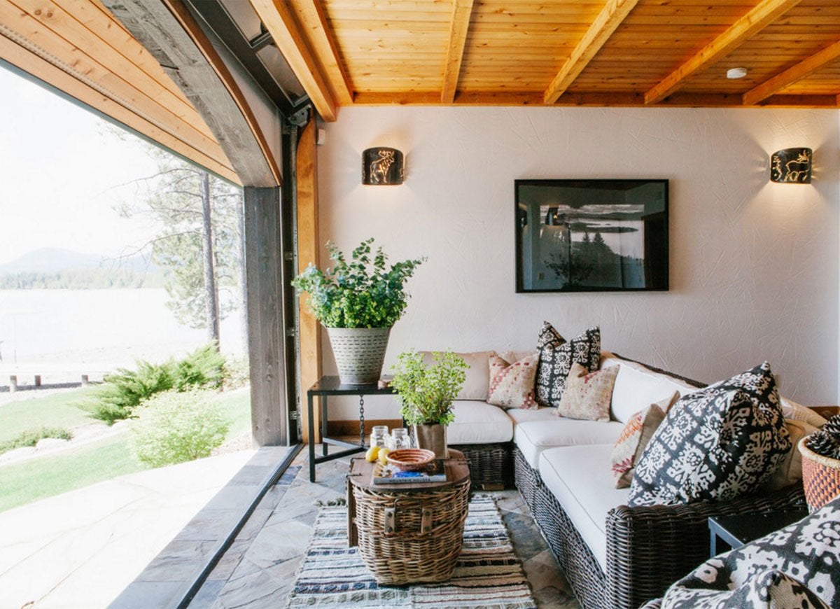 14 Spaces That Blur the Line Between Indoors and Out