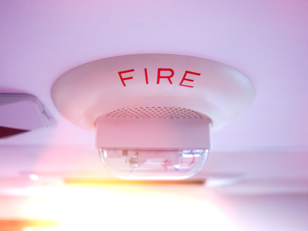 8 Tips for Enhancing Home Safety for Elderly Family Members and Older Adults