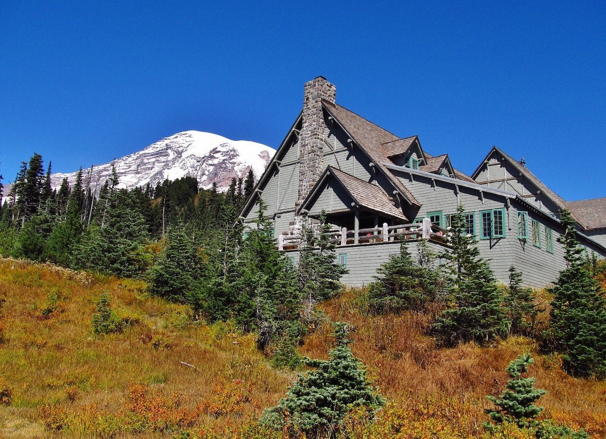 20 Spectacular Lodgings in America’s National Parks