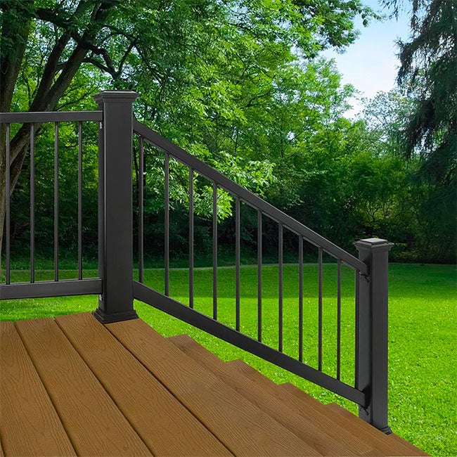 14 Deck Railing Ideas to Upgrade Your Outdoor Space