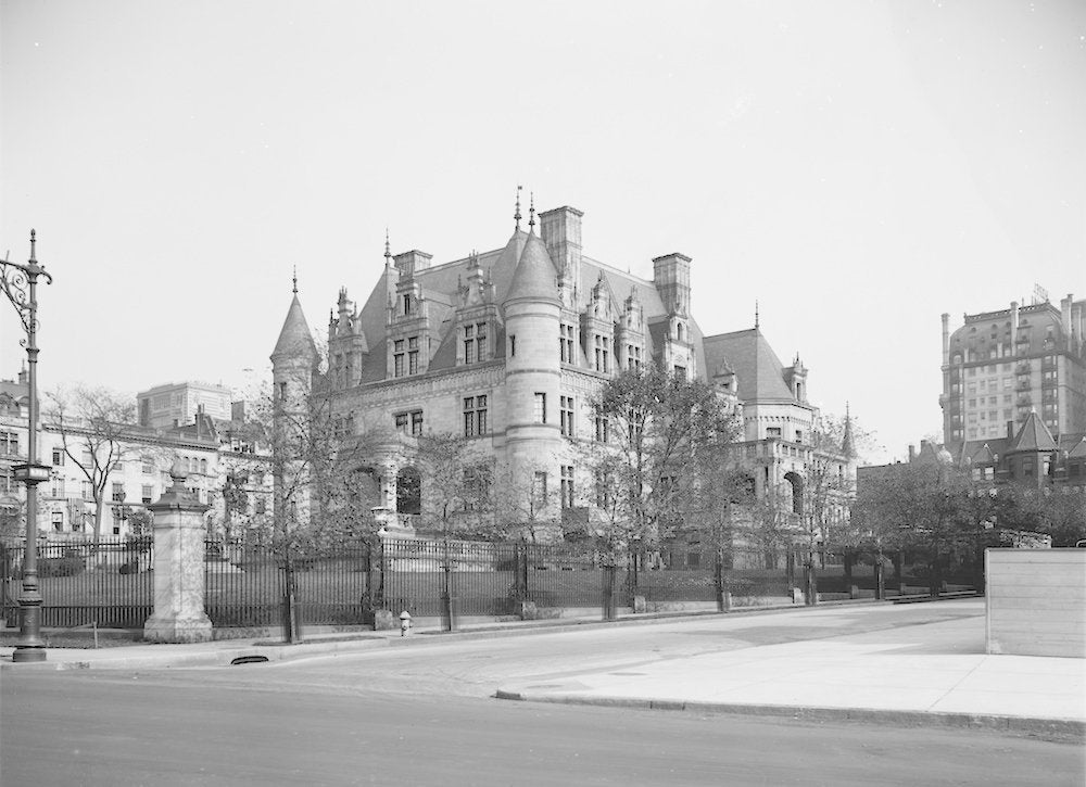 15 Iconic American Homes Torn Down Before Their Time