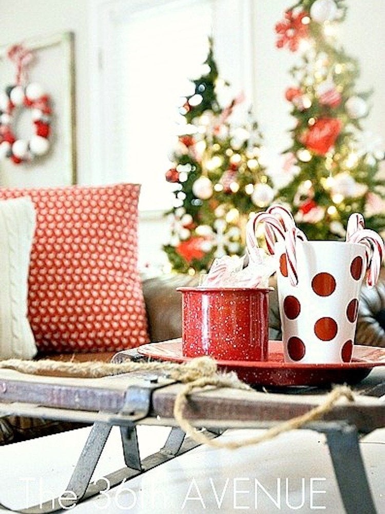 20 Easy Ways to Be the Best Holiday Host