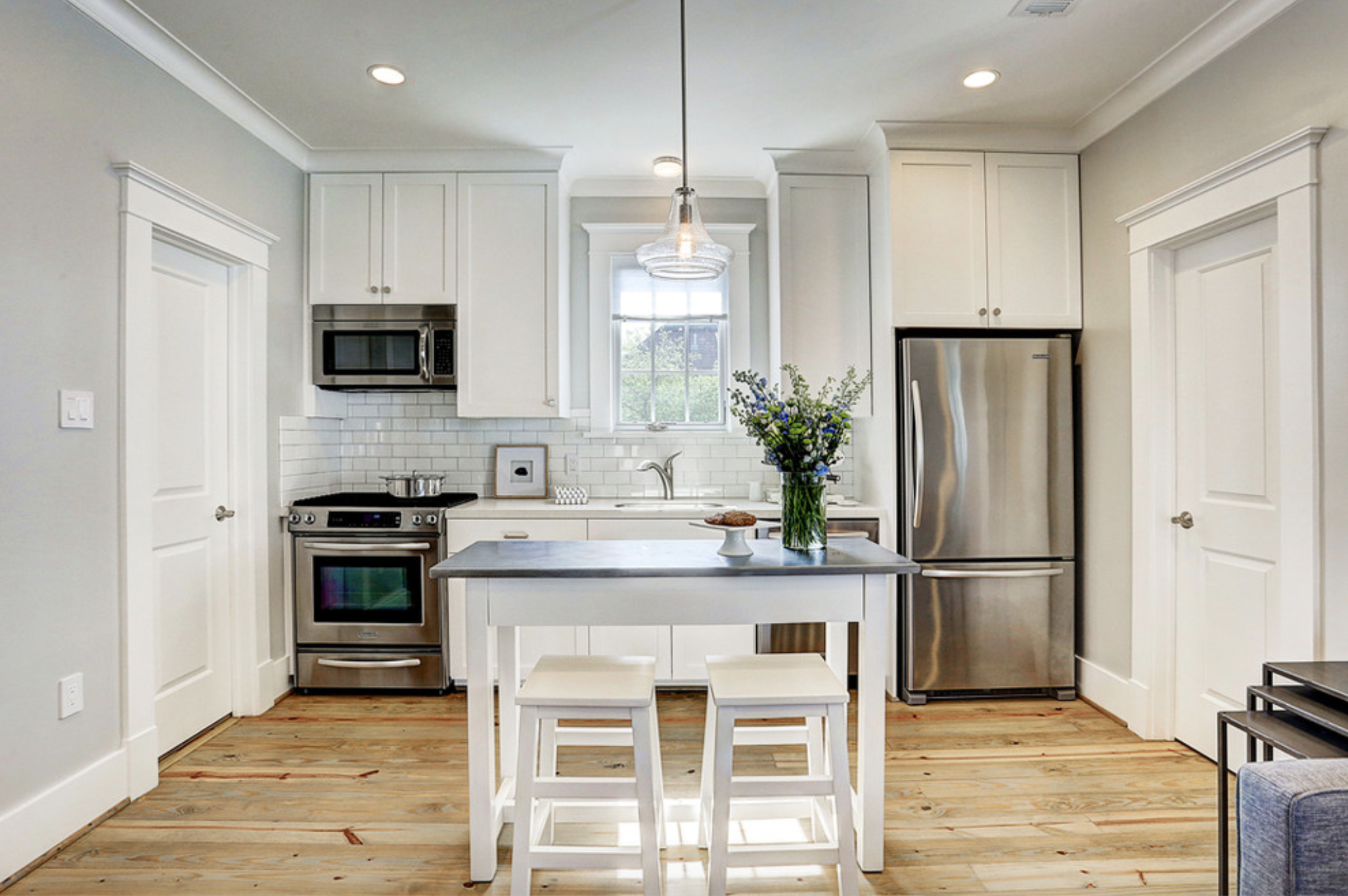 15 Small Kitchen Island Ideas That Inspire