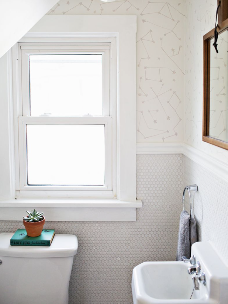 10 Bathroom Improvements That Only Took Paint