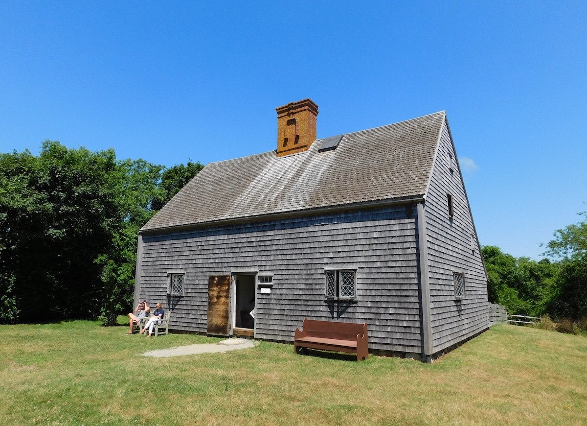 15 Saltbox Houses Worth Their Salt