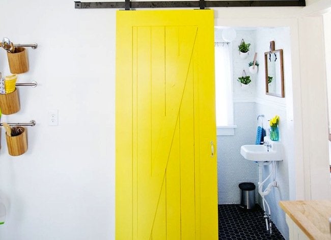 14 Ways to Stop Hating Your Small Bathroom