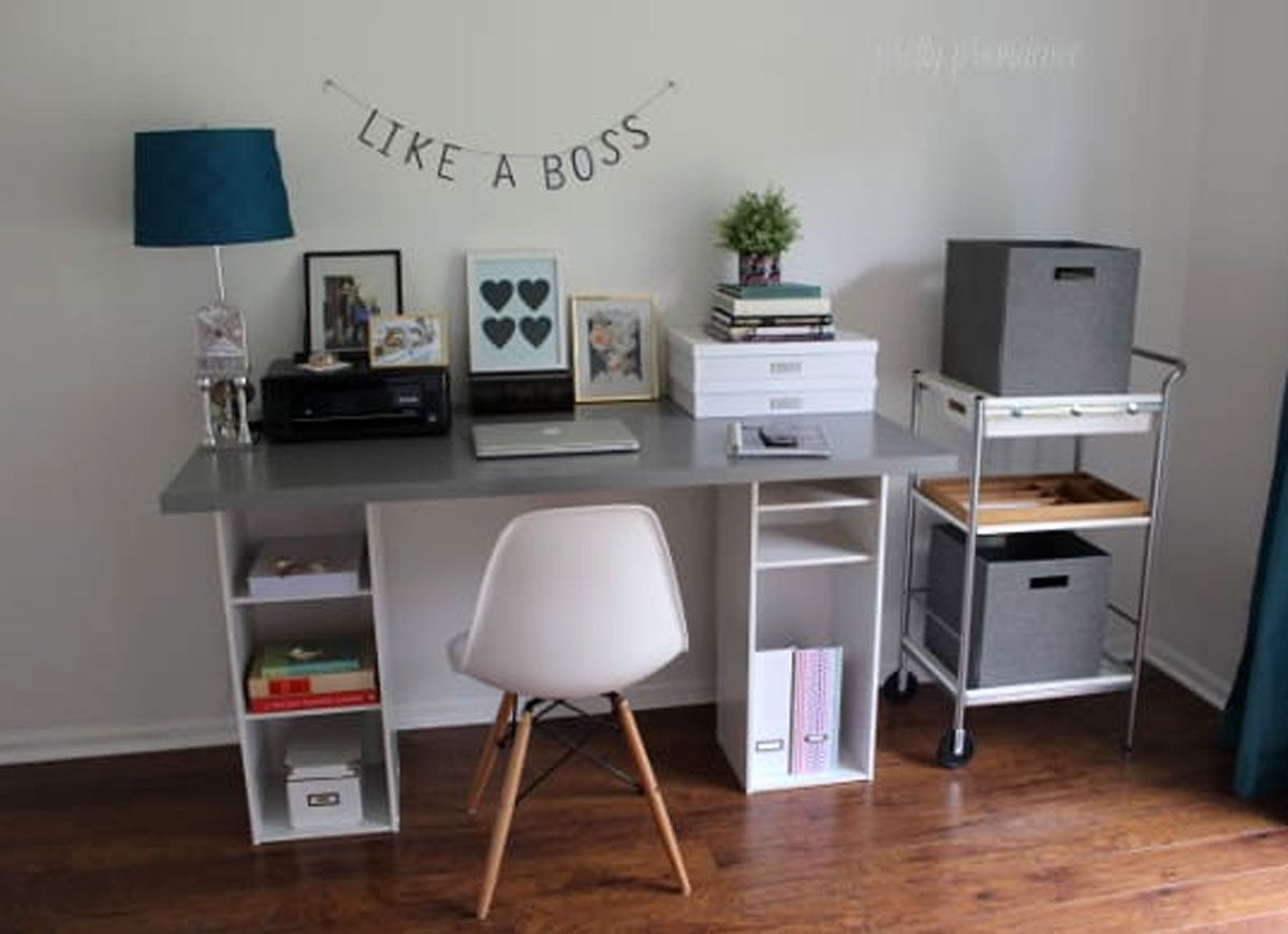 15 Easy Designs for a DIY Desk