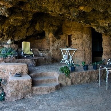 Living Like The Flintstones: 10 Modern “Stone Age” Dwellings