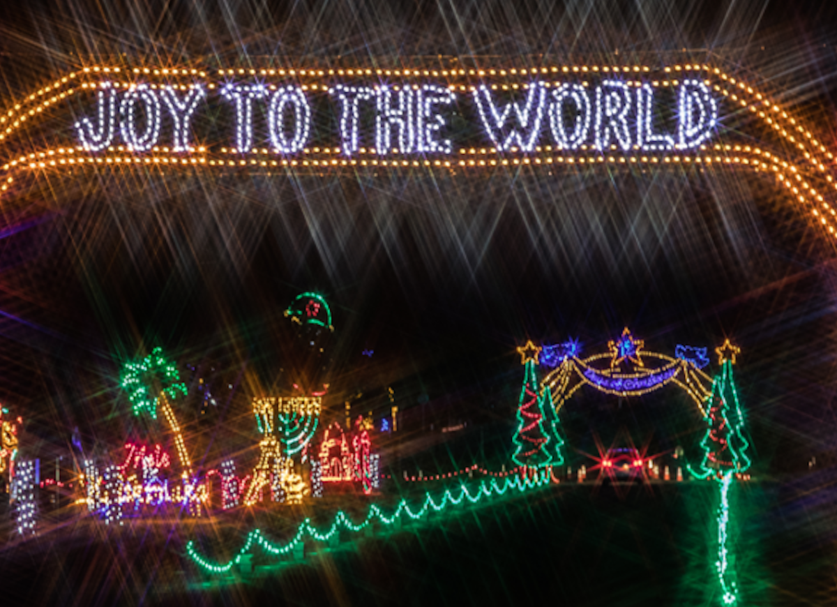 The Best Drive-Through Christmas Light Displays in America