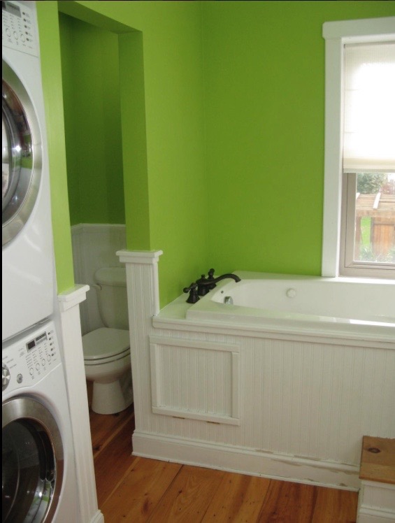 We installed beadboard in our bathroom to go with our “formal farmhouse” design mojo in 2004. Unlike the modern farmhouse style developed soon after, our formal farmhouse style combines bold colors with farmhouse details.