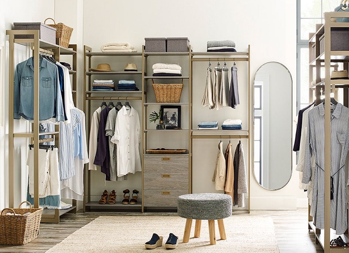 20 Beautiful Walk-In Closet Ideas for Organization