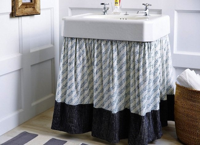 14 Ways to Stop Hating Your Small Bathroom