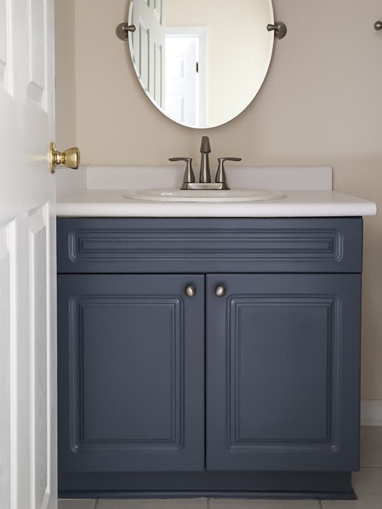 10 Bathroom Improvements That Only Took Paint