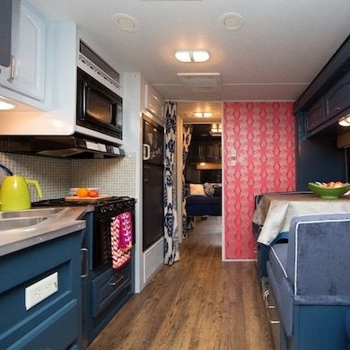 Before and After: 9 Totally Amazing Mobile Home Makeovers