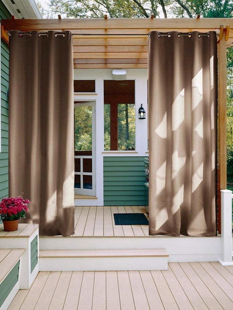 15 Ways to Warm Up to Outdoor Living in Fall