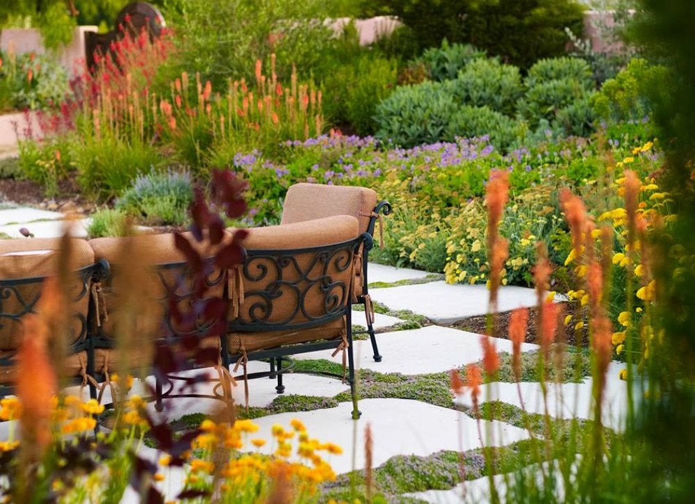 8 Ways to Upgrade Your Backyard with Pavers