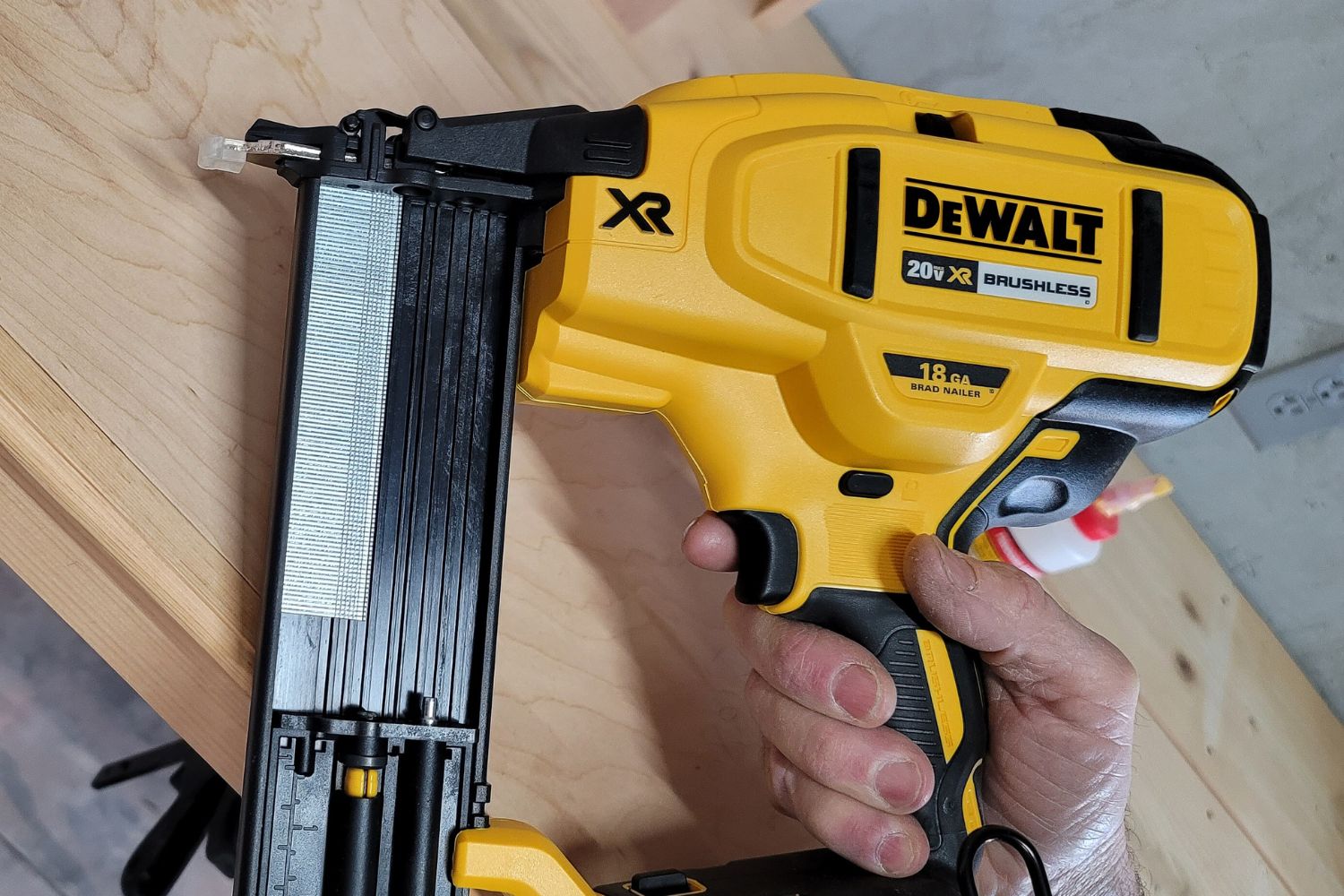 DeWalt Cordless Brad Nailer Review