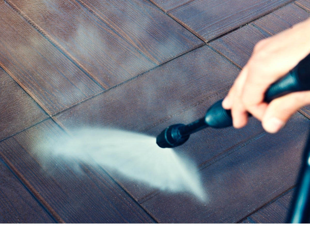 11 Mistakes Most People Make with a Power Washer