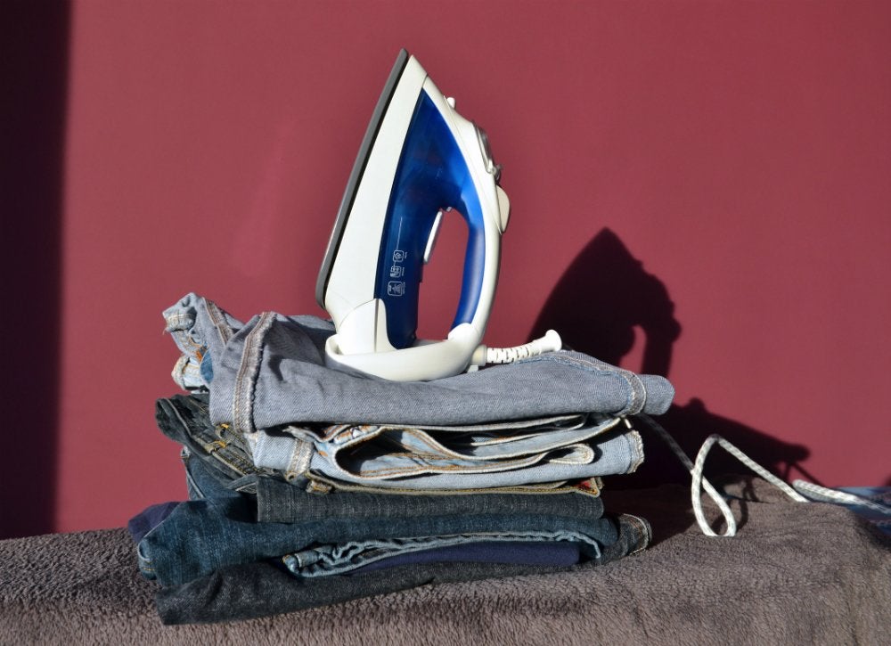 8 Things You Didn’t Know a Clothes Iron Can Do