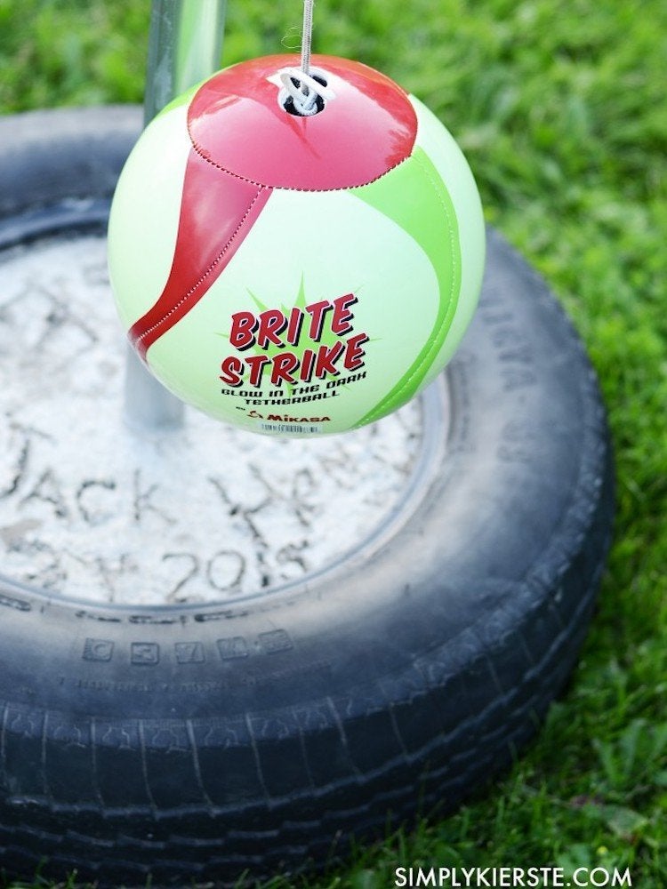 Entertain the Whole Family at Home with 10 DIY Lawn Games