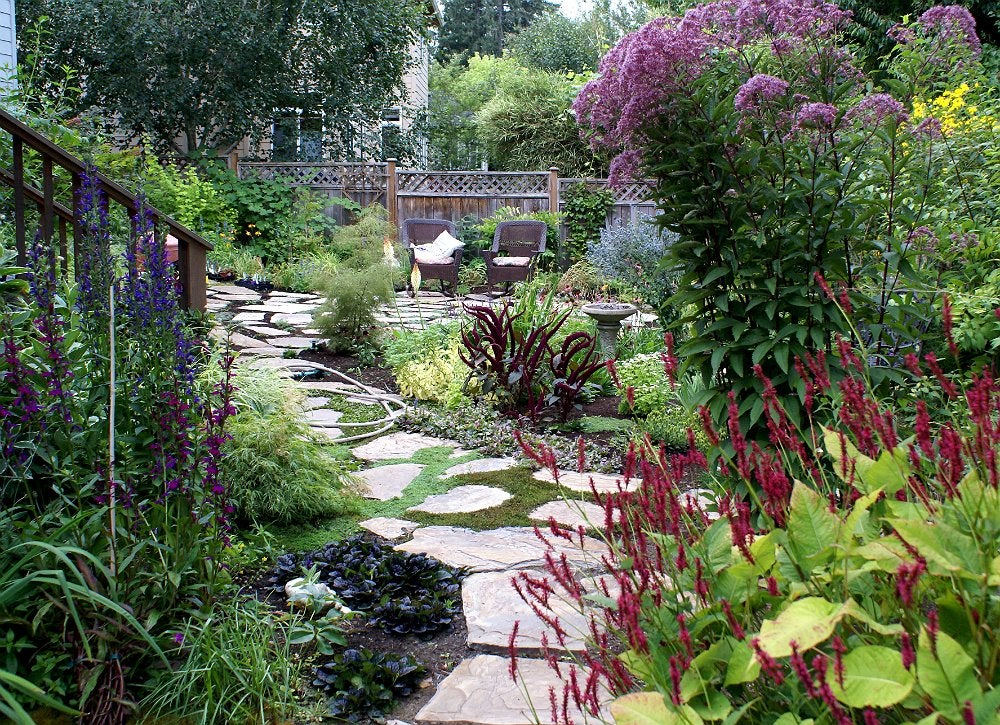 7 Ideas to Steal from Real People’s Tiny Backyards