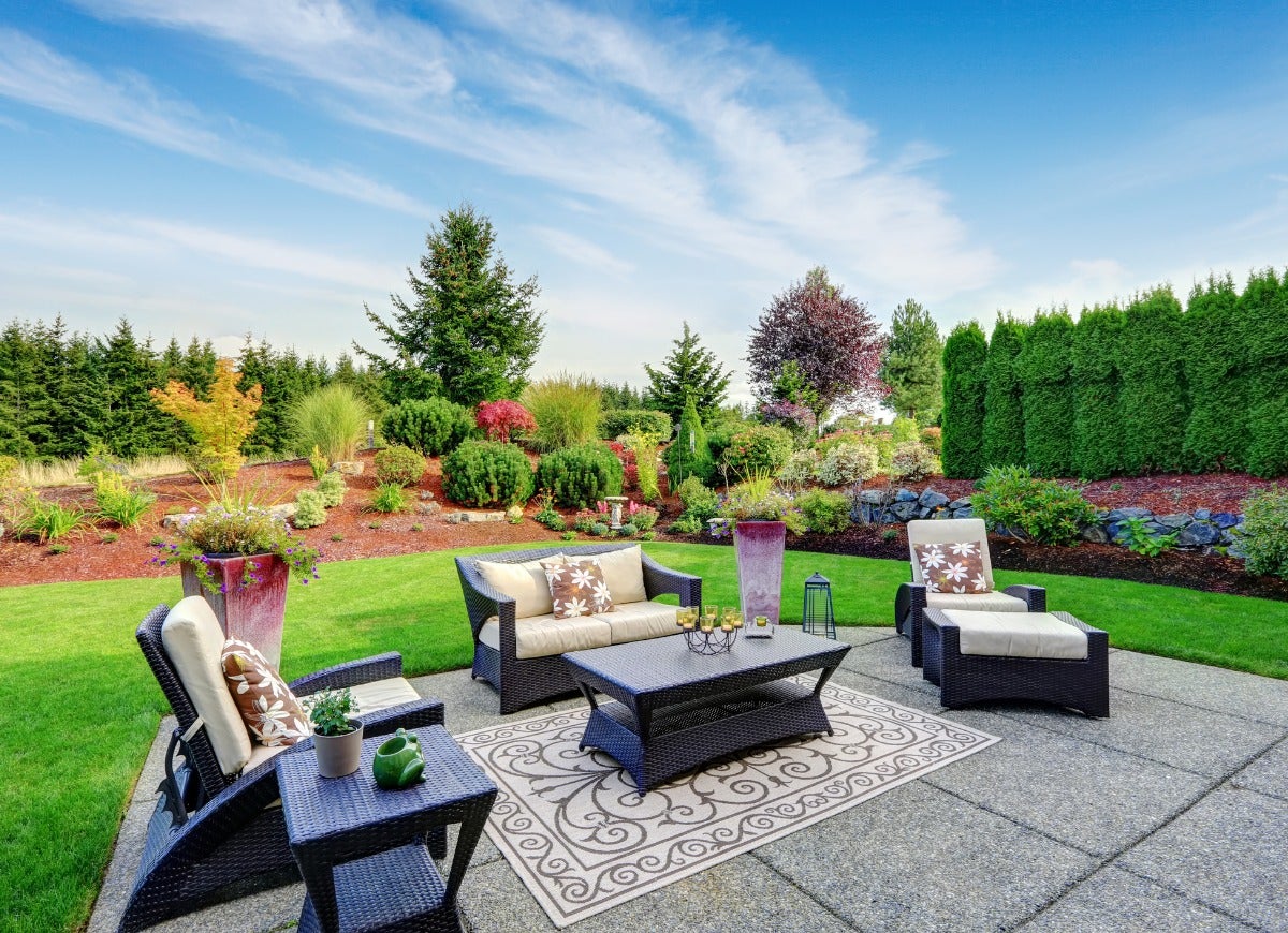 10 Ways to Dress Up a Drab Concrete Patio