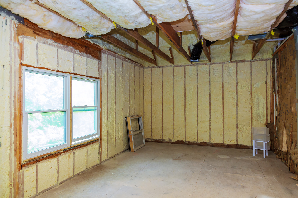 is spray foam insulation worth it