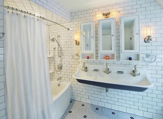 8 Fresh Designs for Kids’ Bathrooms