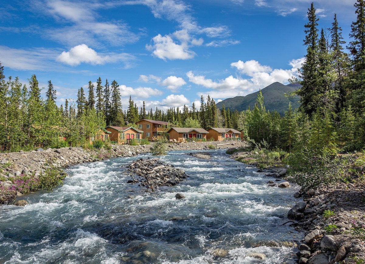 20 Spectacular Lodgings in America’s National Parks