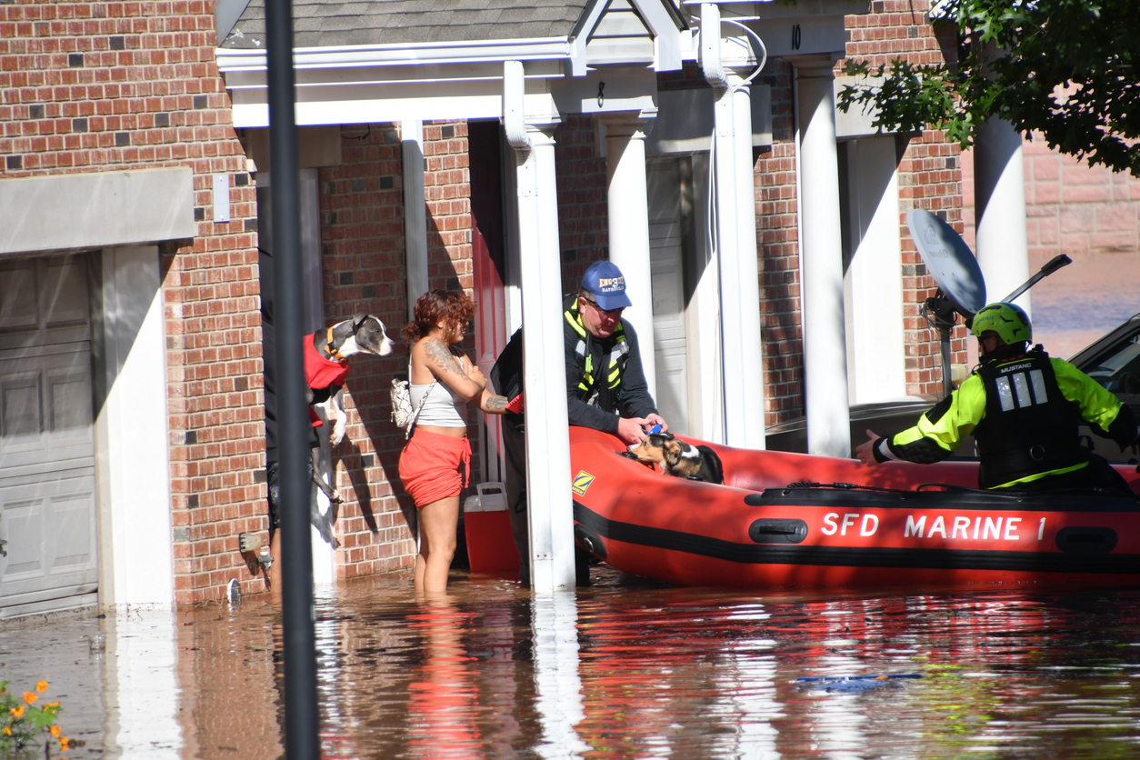 iStock-1338321734 evacuation order Rescue after Hurricane Ida