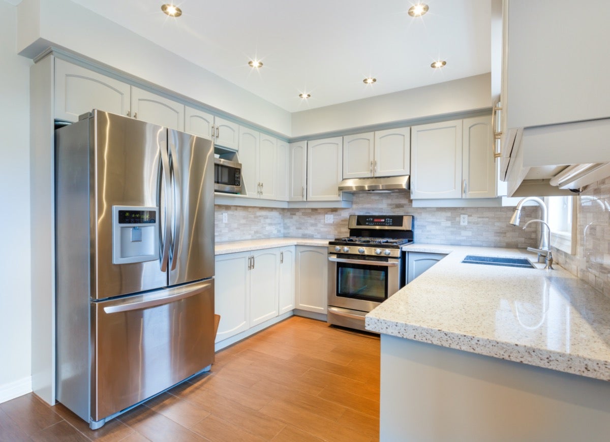 8 Mistakes That are Marring Your Stainless Steel Appliances