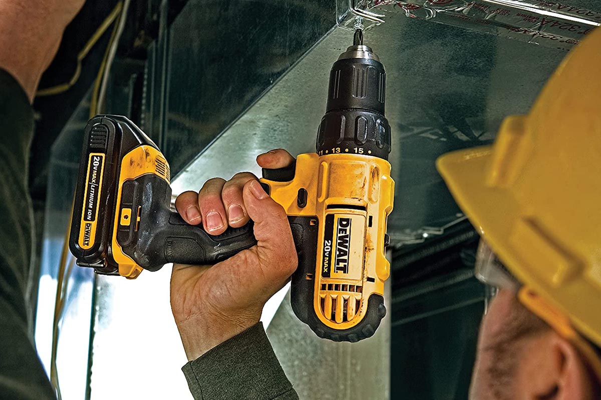 Tool Deals Option: DEWALT 20V Max Cordless Drill Driver Kit