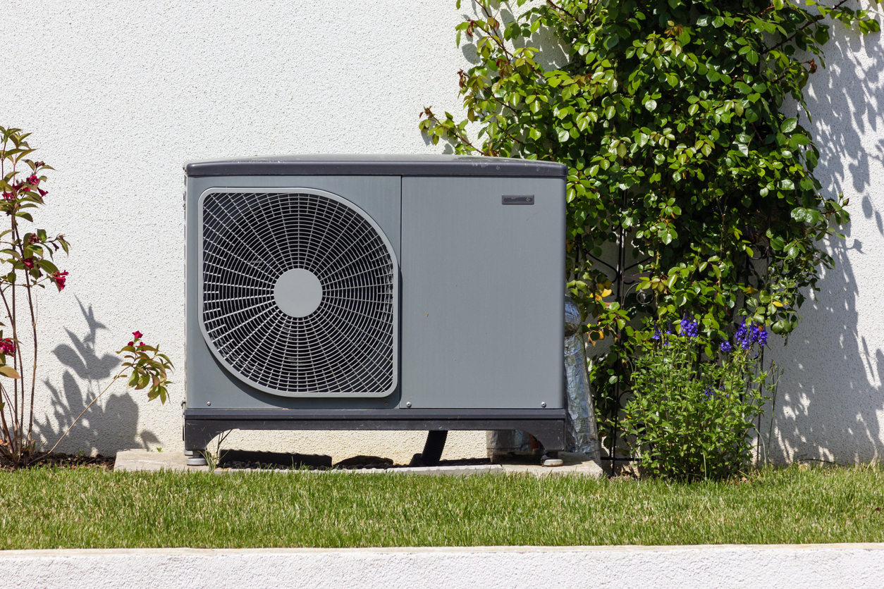 heat pump vs furnace cost