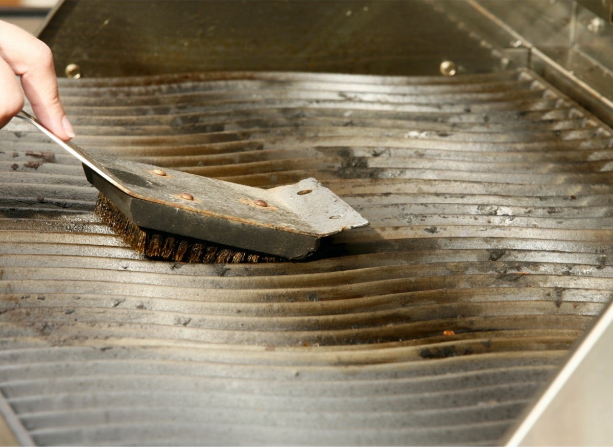 16 Reasons You Really Need to Do a Better Job Cleaning Your Grill