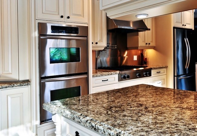 3 Things to Know Before You Invest in Granite Counters