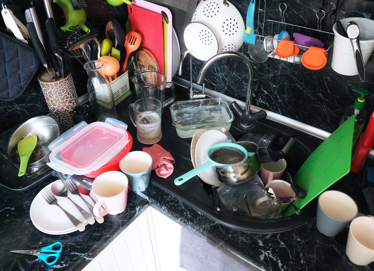 10 Things You Should Take Off Your Kitchen Countertops to Declutter