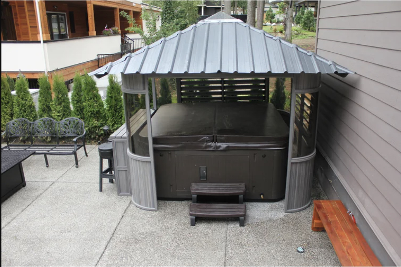 backyard hot tub privacy ideas entertaining