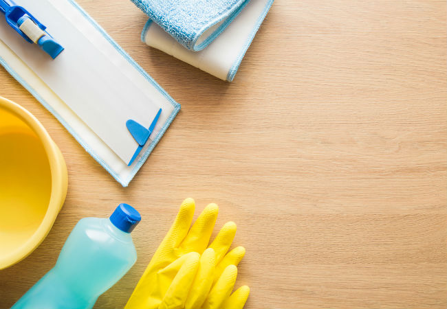 How to Prep When Waxing Hardwood Floors