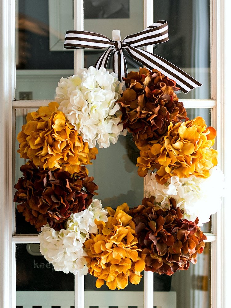 15 Easy DIYs for Instant Autumn Curb Appeal