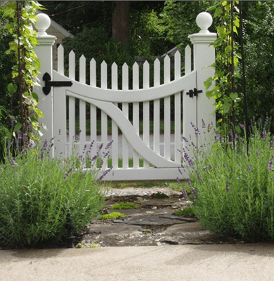 Great Entrances: 10 Welcoming Garden Gates