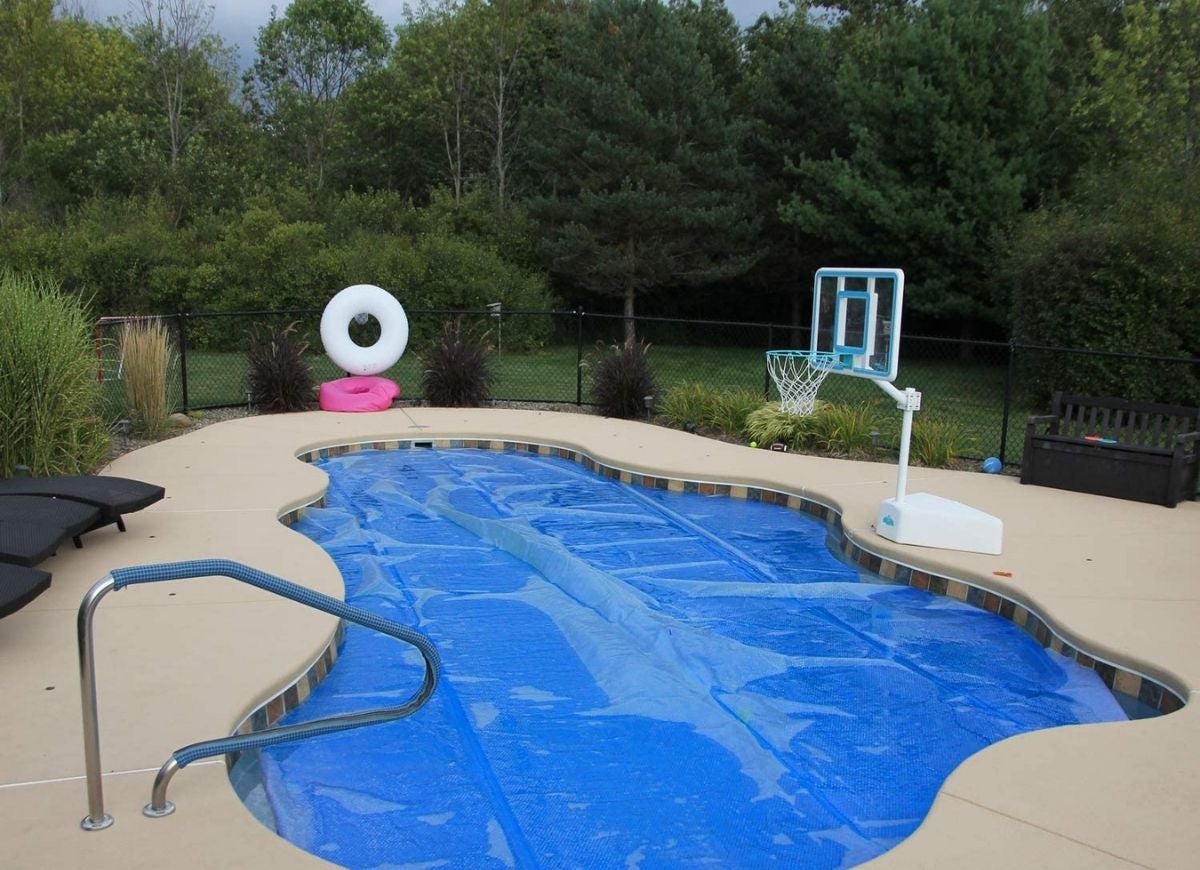 9 Creative Ways to Heat Your Pool This Summer