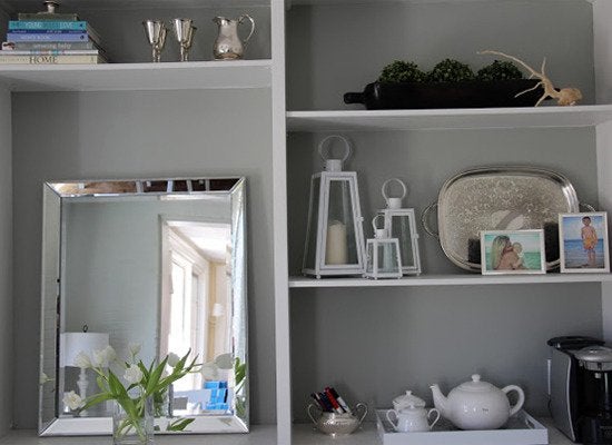 Dos and Don’ts of Arranging a Bookshelf