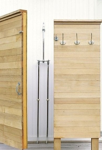 Outdoor Showers: The New Accessible Luxury