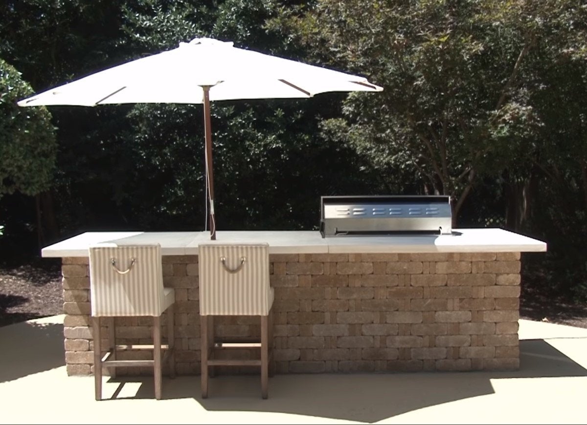 9 Pro Tips for Building an Outdoor Kitchen