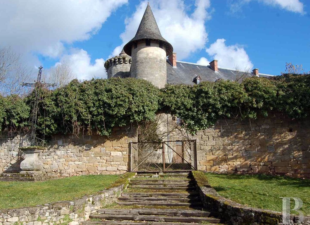 18 châteaux que vous pouvez acheter (pour moins cher que vous ne le pensez)