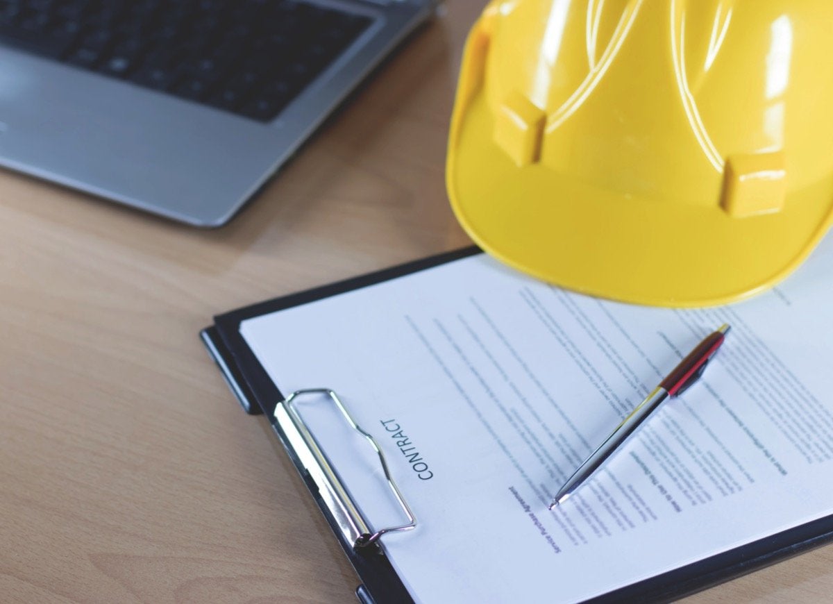 8 Ways You Can Help Your Contractor Hit the Project Deadline