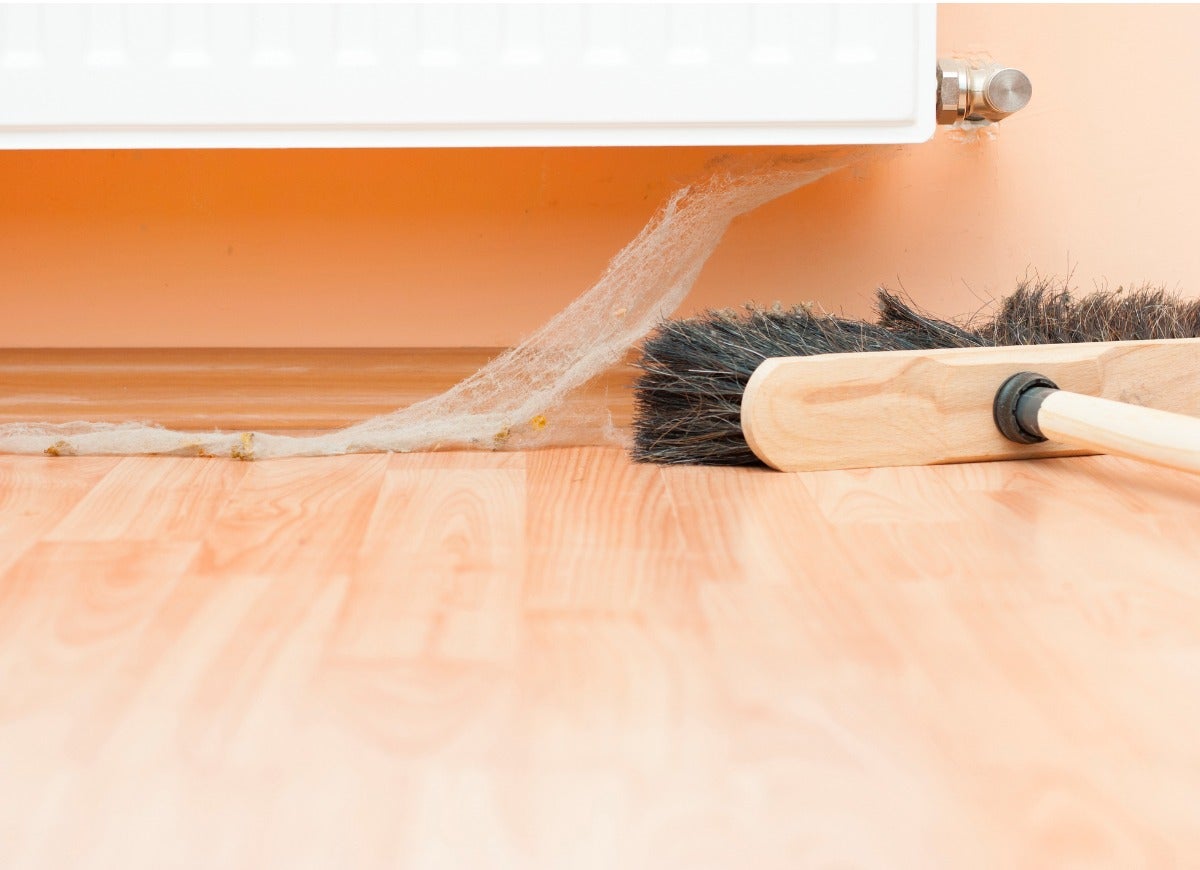 15 Cleaning Tasks to Tackle Every Fall