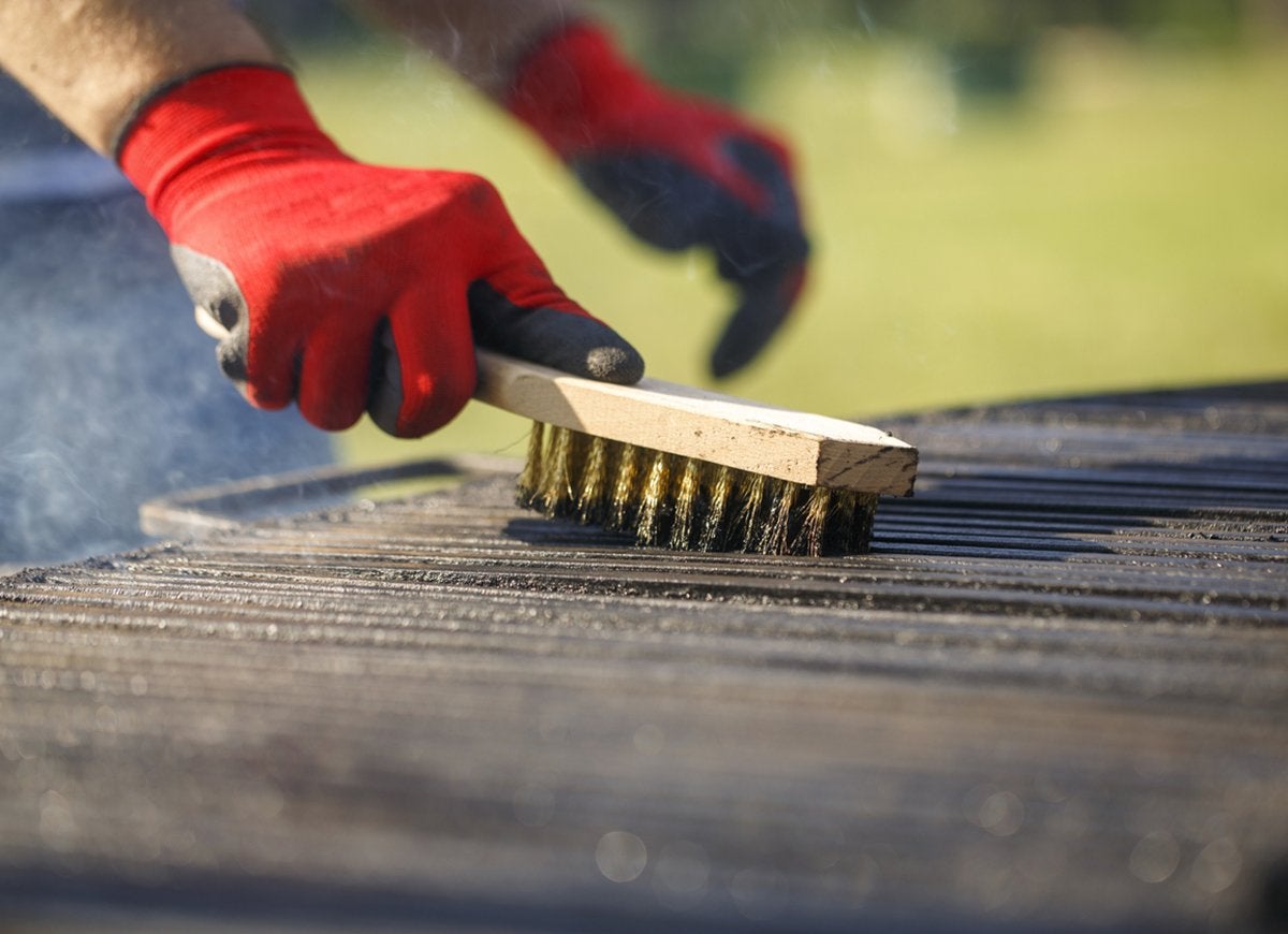 16 Reasons You Really Need to Do a Better Job Cleaning Your Grill