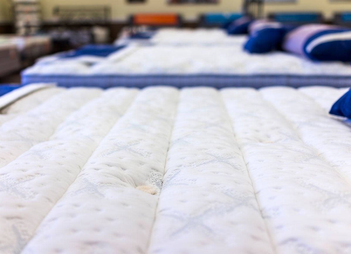 10 Things to Know Before You Set Foot in a Mattress Store