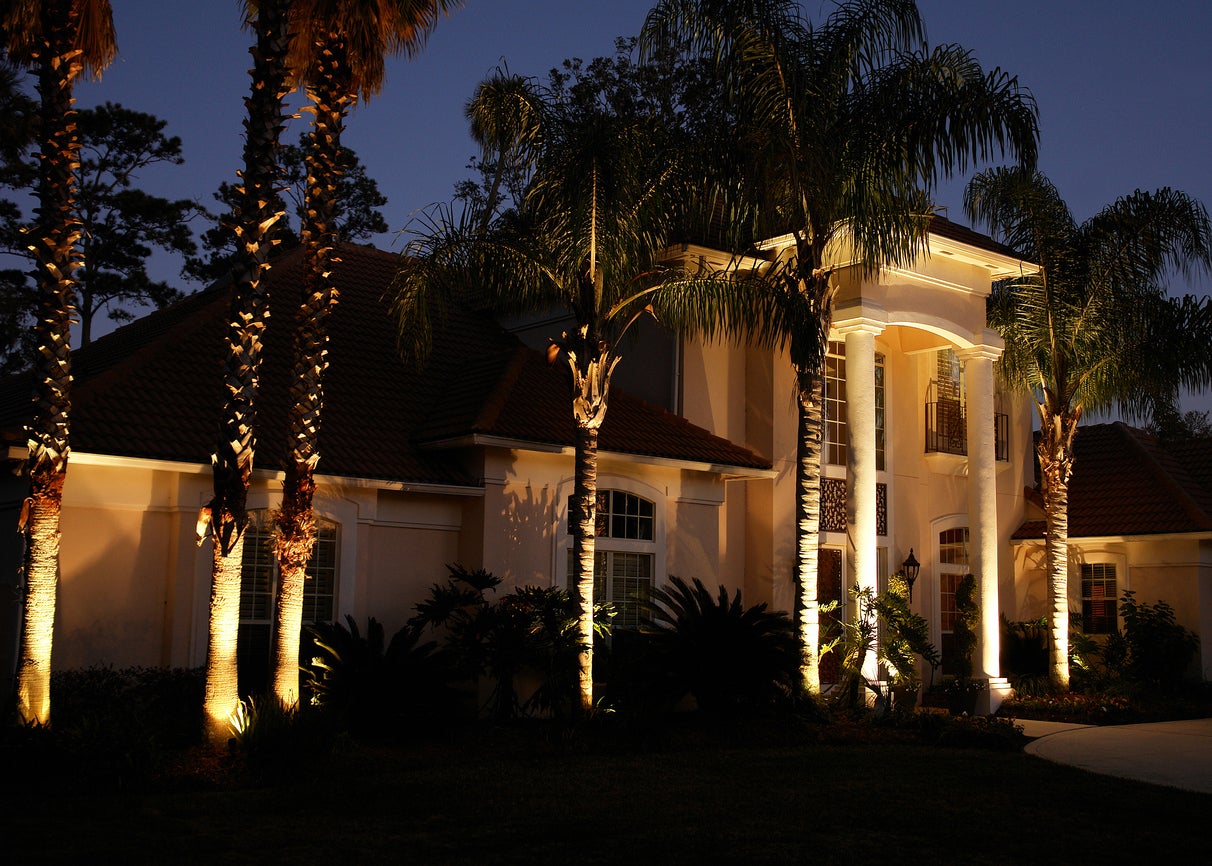 The Best Places to Install Solar Lights in Your Outdoor Space